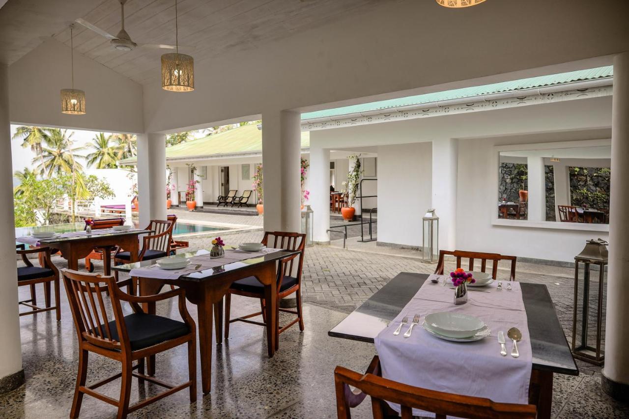 Отель The Flame Tree Estate &